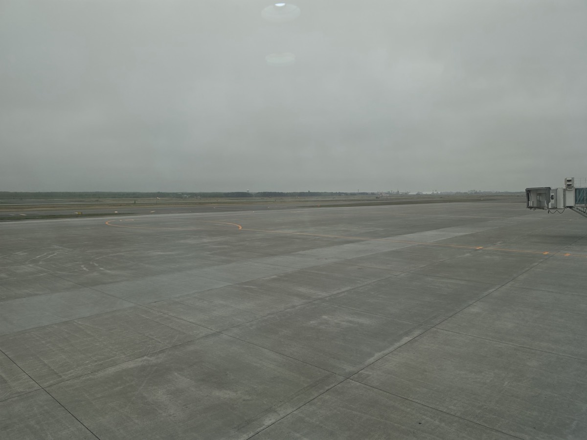 空蕩蕩的機場